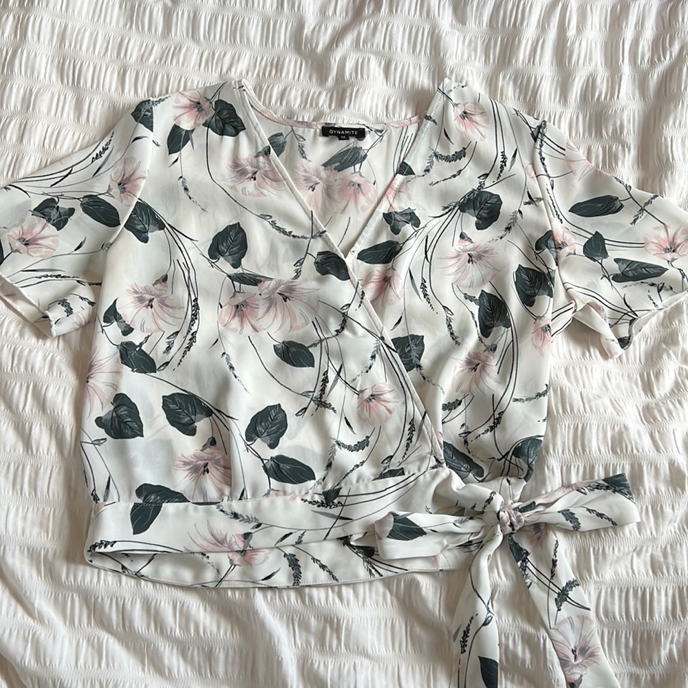Dynamite size small